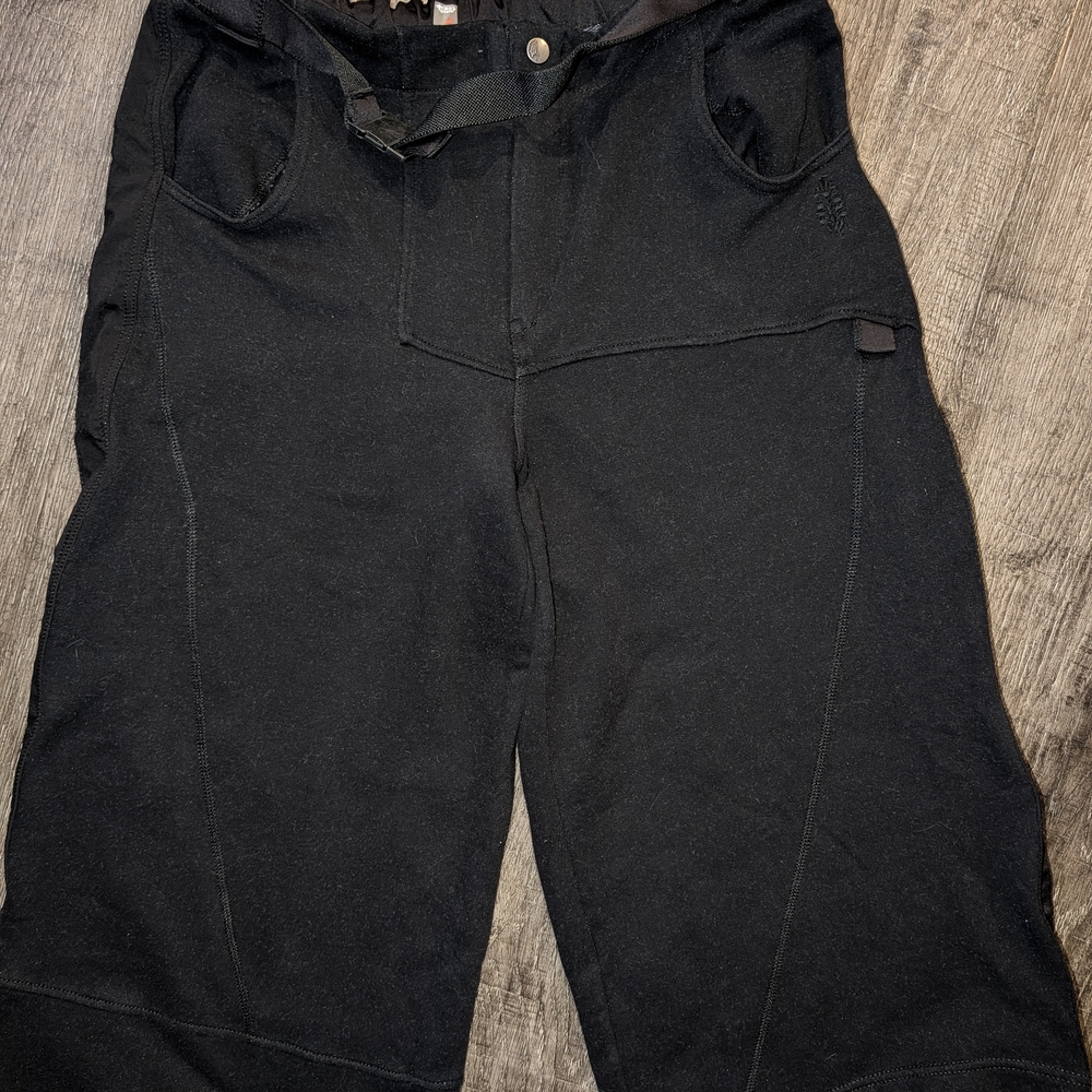 FP Movement by Free People Black Cropped Pants - Picture 4 of 11